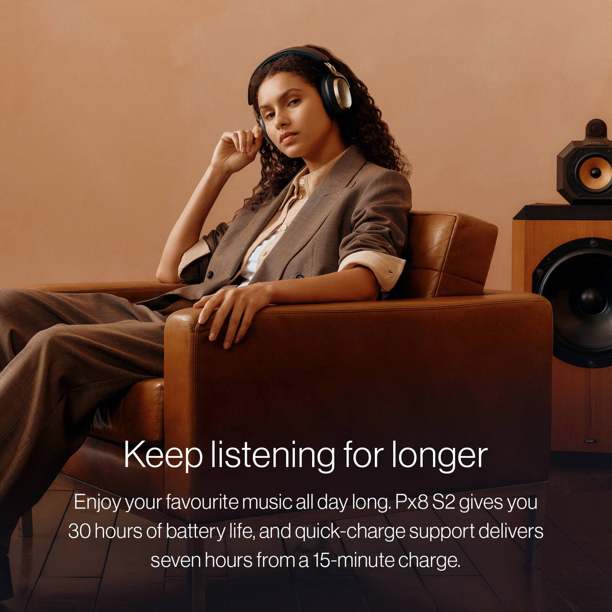 Bowers & Wilkins - B&W Px8 S2 Over-The-Ear Bluetooth Wireless Headphones - Pearl Blue