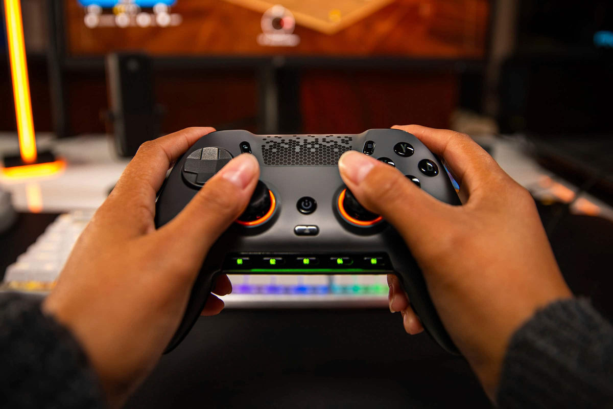 SCUF - ENVISION PRO v2 Wireless Gaming Controller for PC with Anti-Drift Thumbsticks - Steel Gray