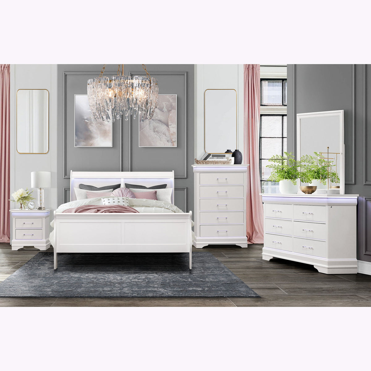 Charlston - Chest With LED