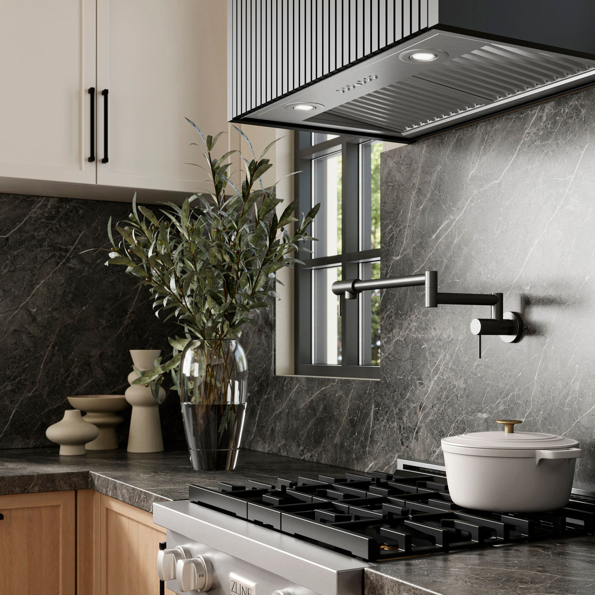 ZLINE - 28 inches - Externally Vented - Range Hood Insert - Stainless Steel