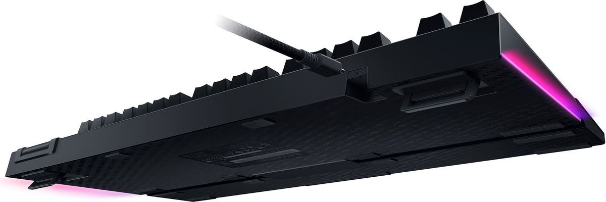 Razer - BlackWidow V4 Full Size Wired Mechanical Green Clicky Switch Gaming Keyboard with Chroma RGB Backlighting - Black
