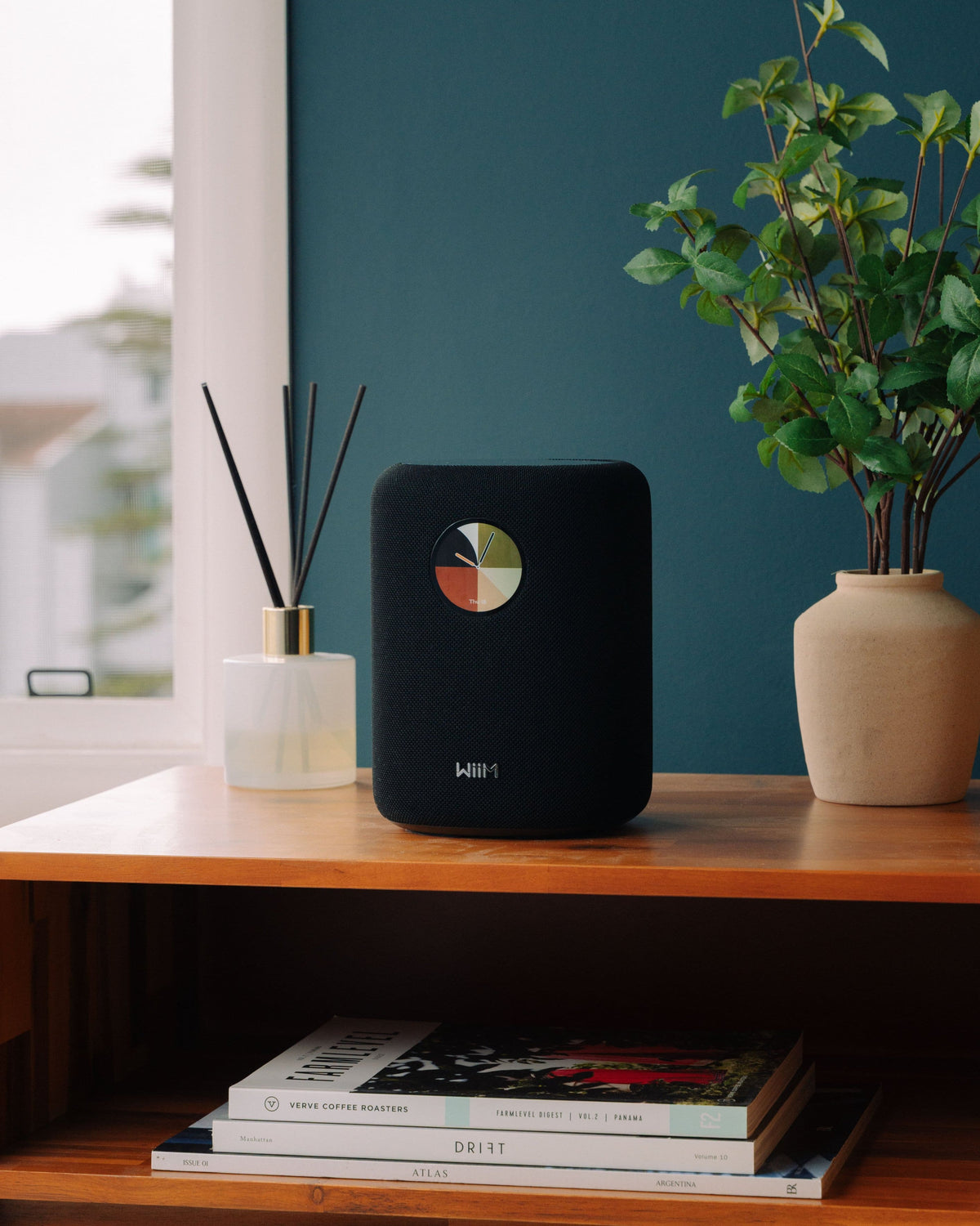 WiiM - Sound Smart Speaker w/ 1.8″ Touch Display, Hi‑Res 24‑bit/192 kHz, AI RoomFit - Black