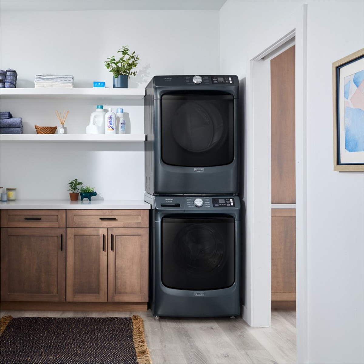 Maytag - 7.4 Cu. Ft. Smart Electric Dryer with Steam and Pet Pro System - Midnight Steel