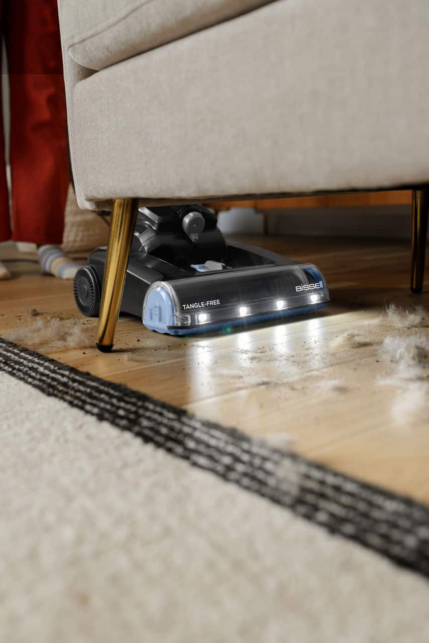 BISSELL - CleanView Max Tangle-Free Rewind Upright Vacuum - Black / Lake