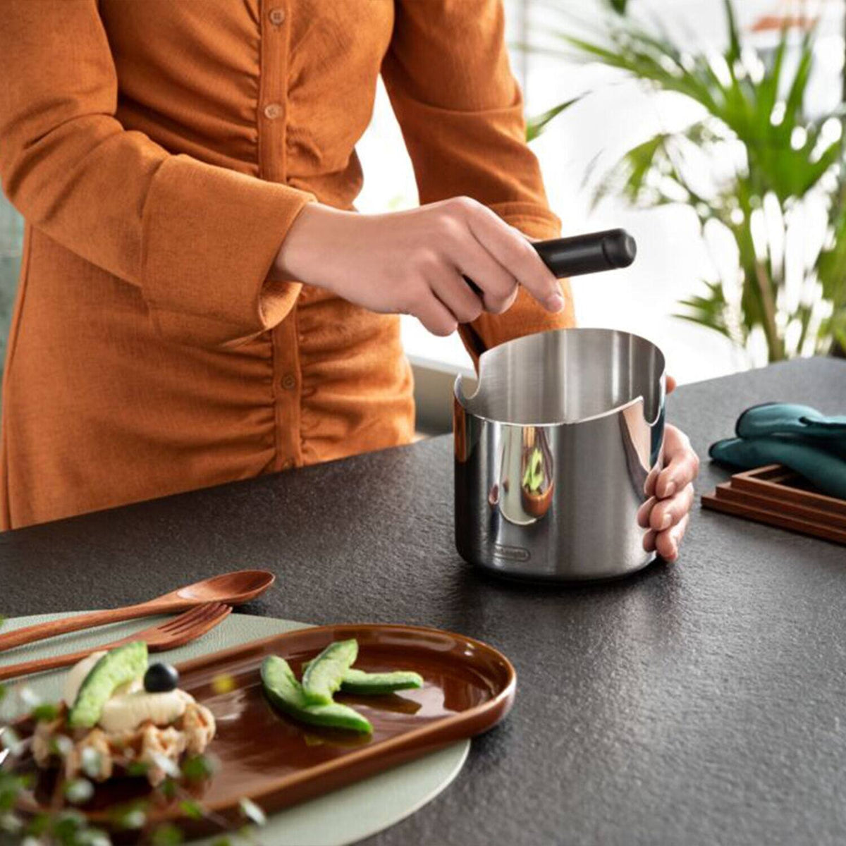 De'Longhi - Coffee Knock Box - Stainless Steel