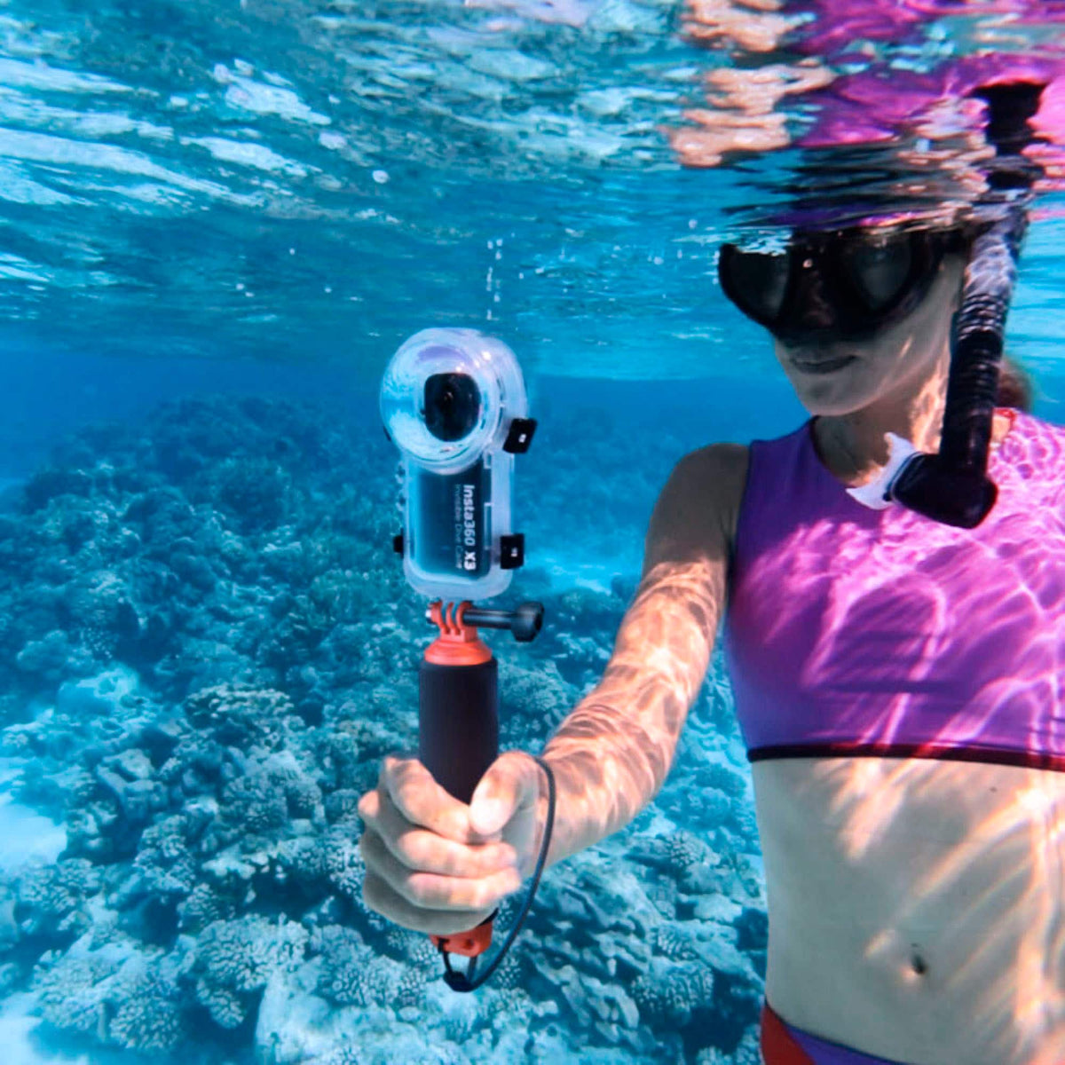 Insta360 - 6.9" Floating Hand Grip Monopod - Black