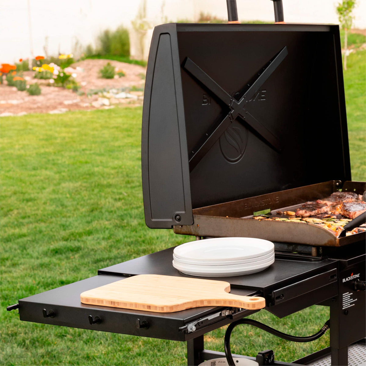 Blackstone - Original 36-in. Outdoor Omnivore Griddle with Hood and Folding Shelves - Black
