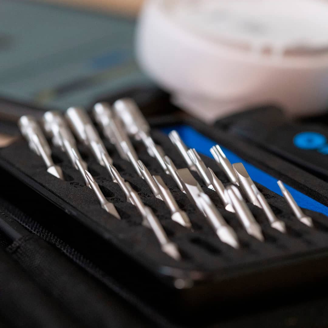 iFixit - Pro Tech Go Toolkit - Advanced Set