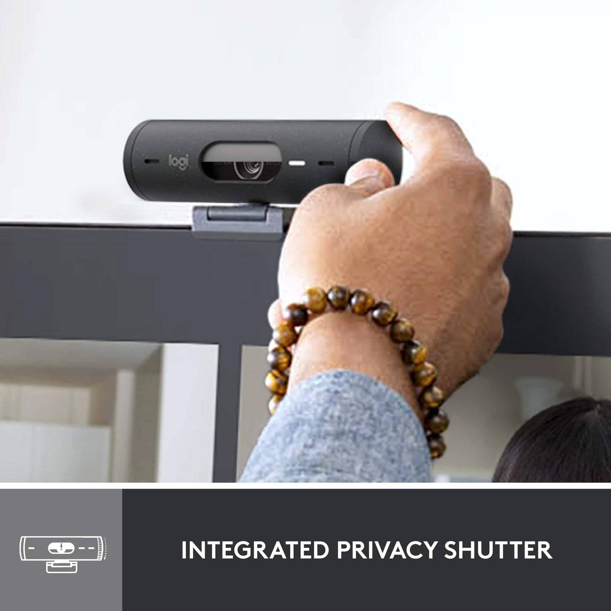 Logitech - Brio 500 1920x1080p Webcam with Privacy Cover - Graphite