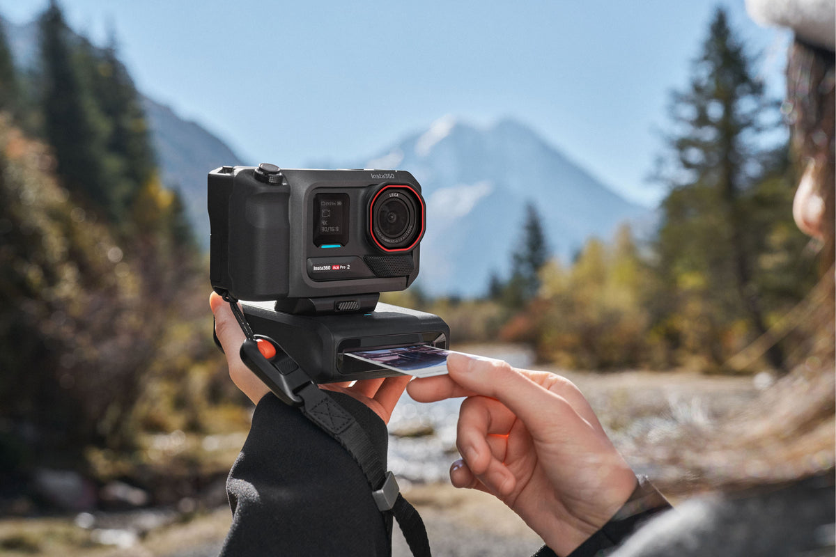 Insta360 - Ace Pro2 Action Camera Flash Print Bundle - Black
