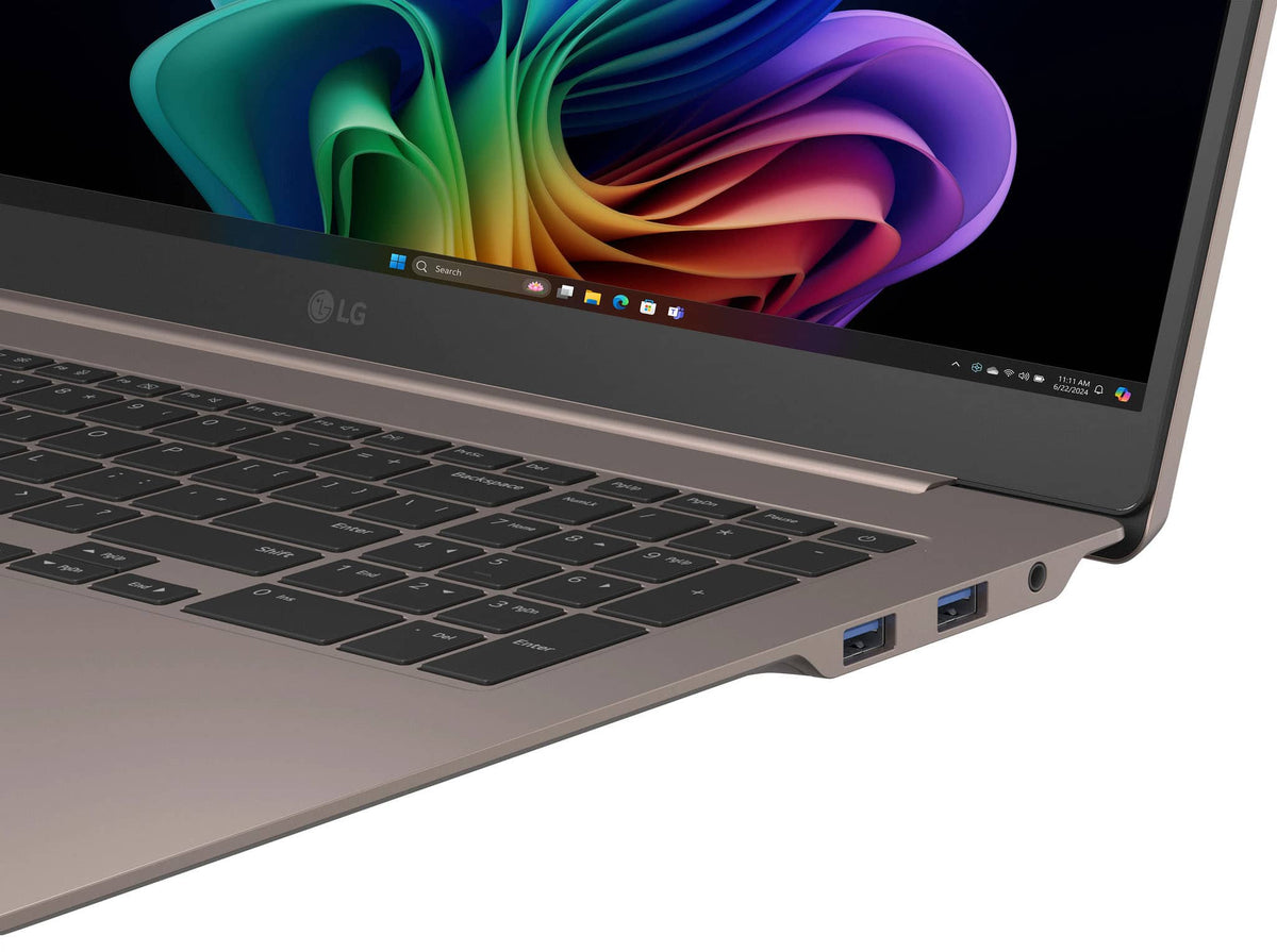 LG - gram Max 17" Touch-Screen Laptop WQXGA Intel Core Ultra X9 Processor 388H with 32GB RAM - 1TB SSD - Matte Bronze