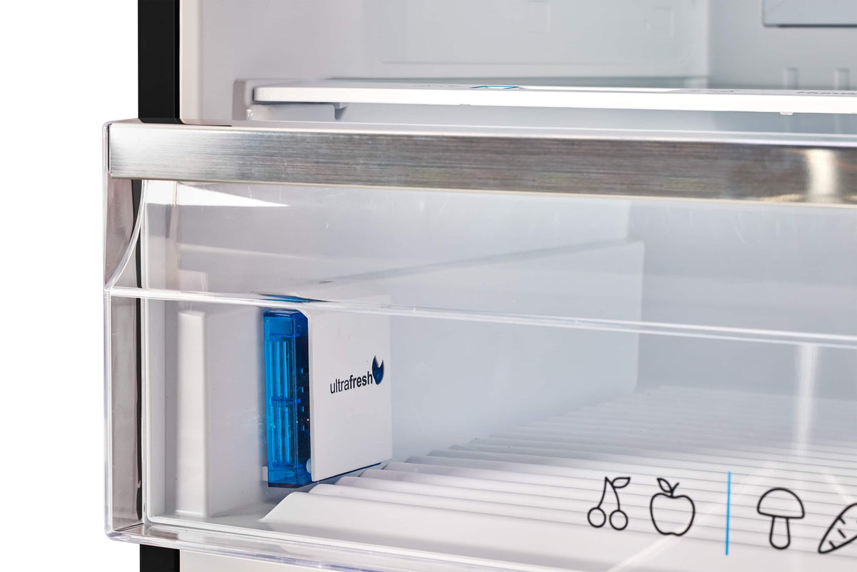 Unique Appliances - 28 in. Wide Classic Retro 16.7 cu.ft Bottom Freezer Counter Depth Refrigerator - Midnight Black