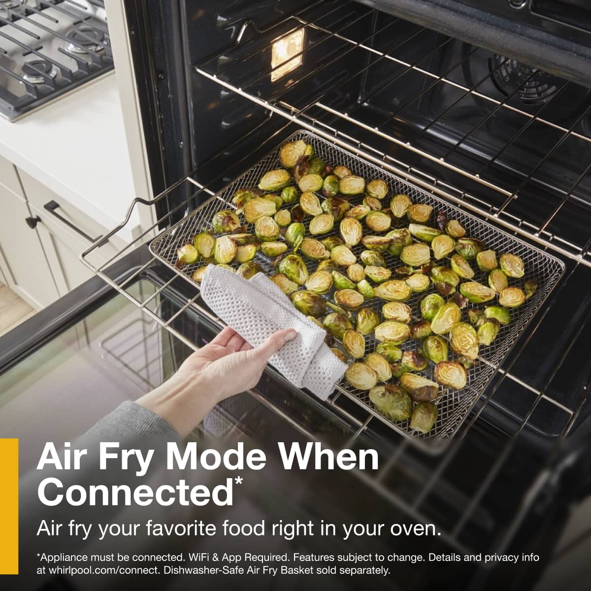 Whirlpool - 30" Built-In Single Electric Convection Wall Oven with Air Fry When Connected - Stainless Steel
