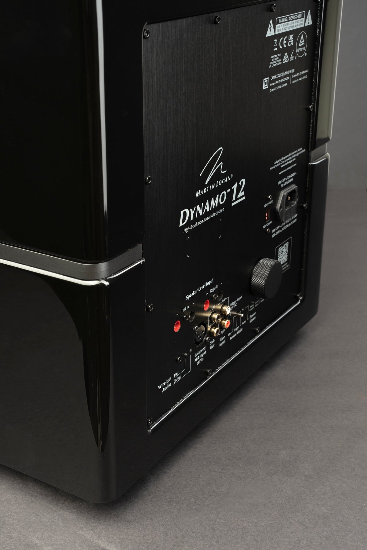 MartinLogan - Dynamo 12, 12” Sealed, Powered Subwoofer, with Magnitude MT-1.6kW Amplifier, Sub Control App, and Wireless Built-In - Gloss Black
