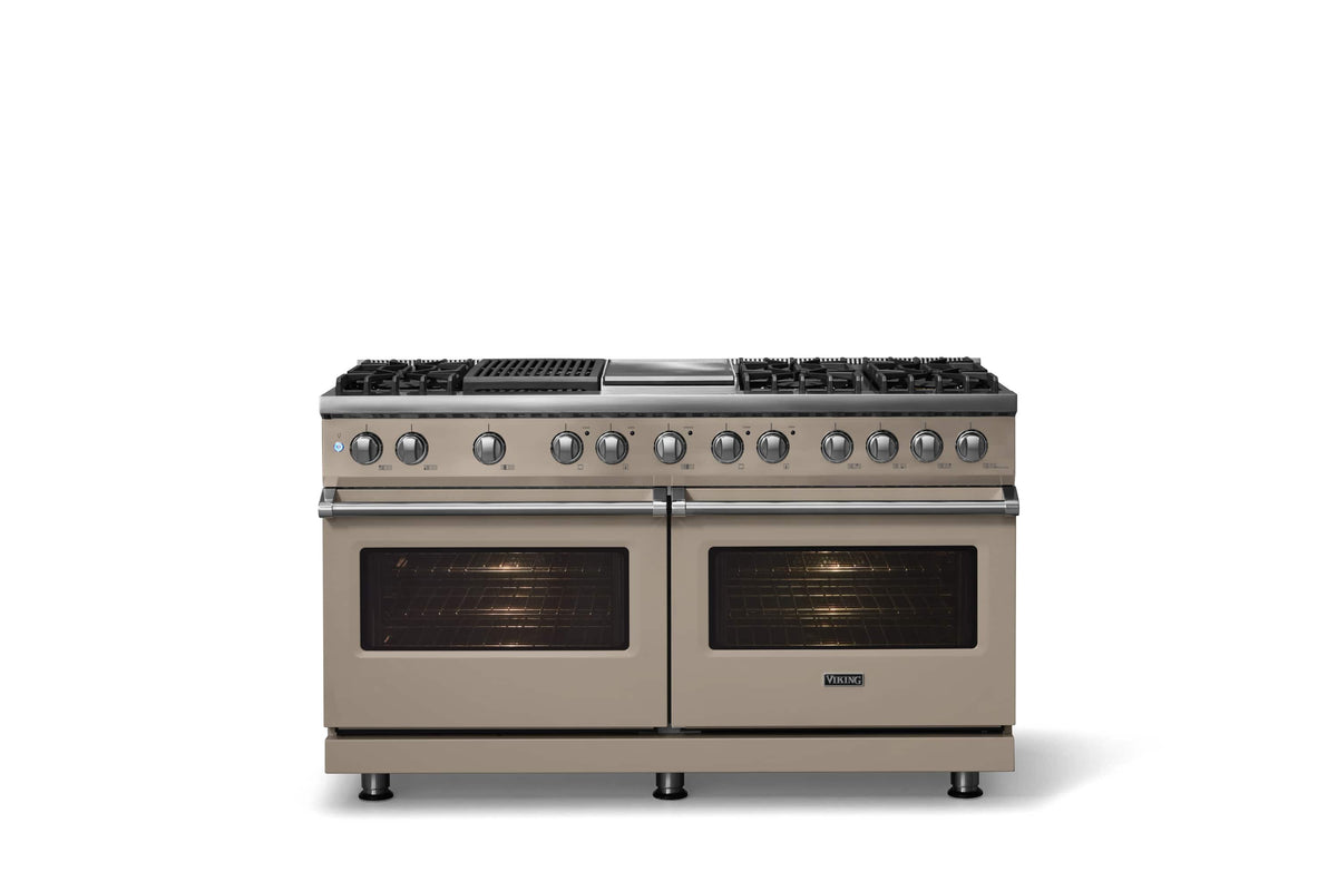 Viking - 60"W. 8 Burner Pro 5 Series 9.4 Cu. Ft. Freestanding Sealed 8 Burner Dual Fuel Convection Range/Griddle/Grill - Nantucket