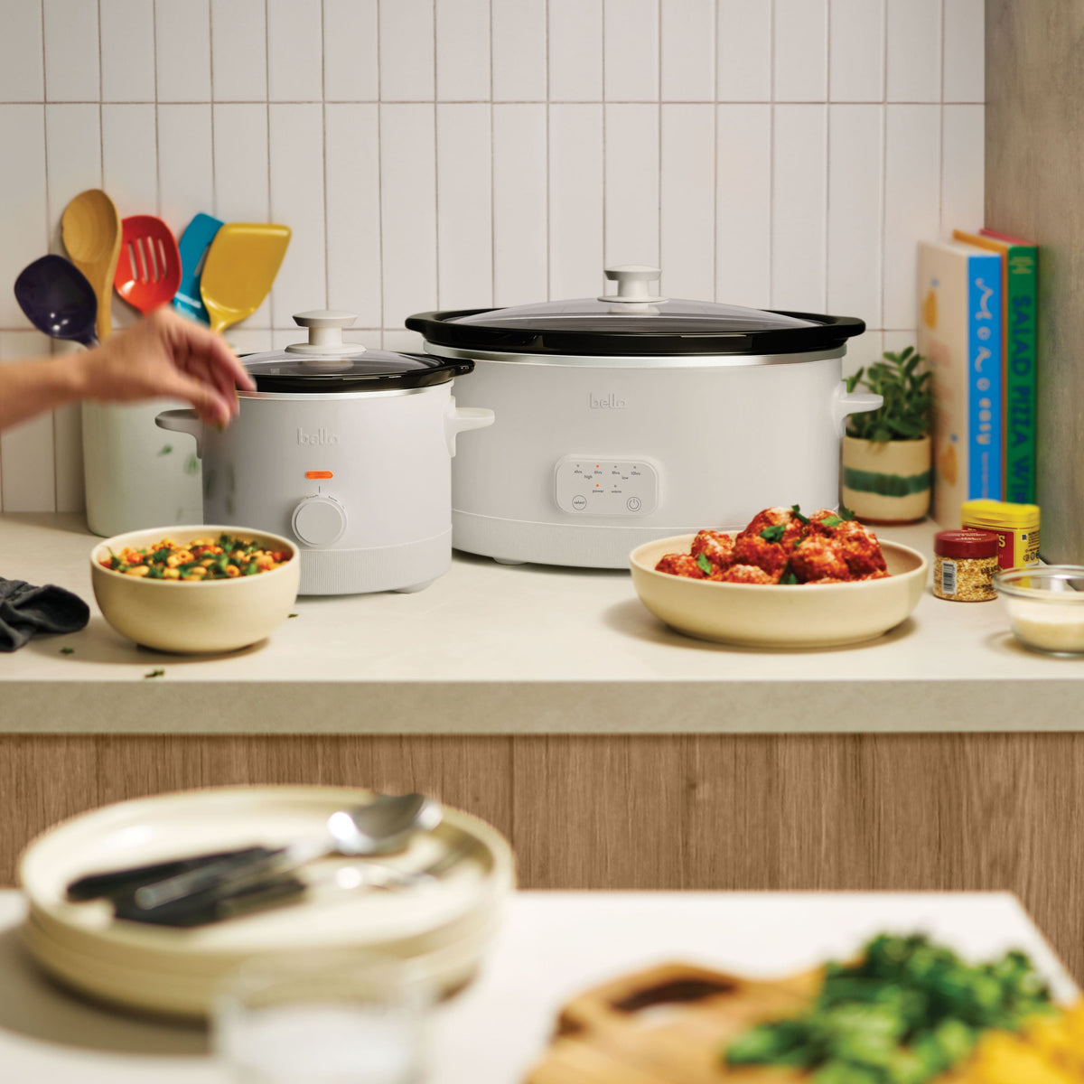 Bella - 6-qt. Programmable Slow Cooker & 2-qt. Slow Cooker Set - Oatmilk