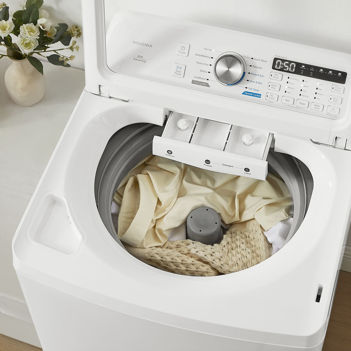 Insignia™ - 4.1 Cu. Ft. Top Load Washer with ColdMotion Technology - White