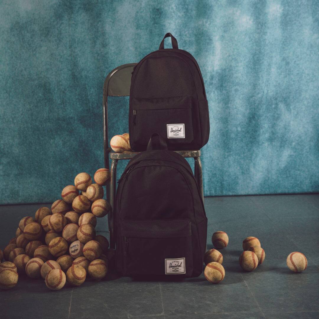 Herschel - Classic XL Backpack - Raven Crosshatch