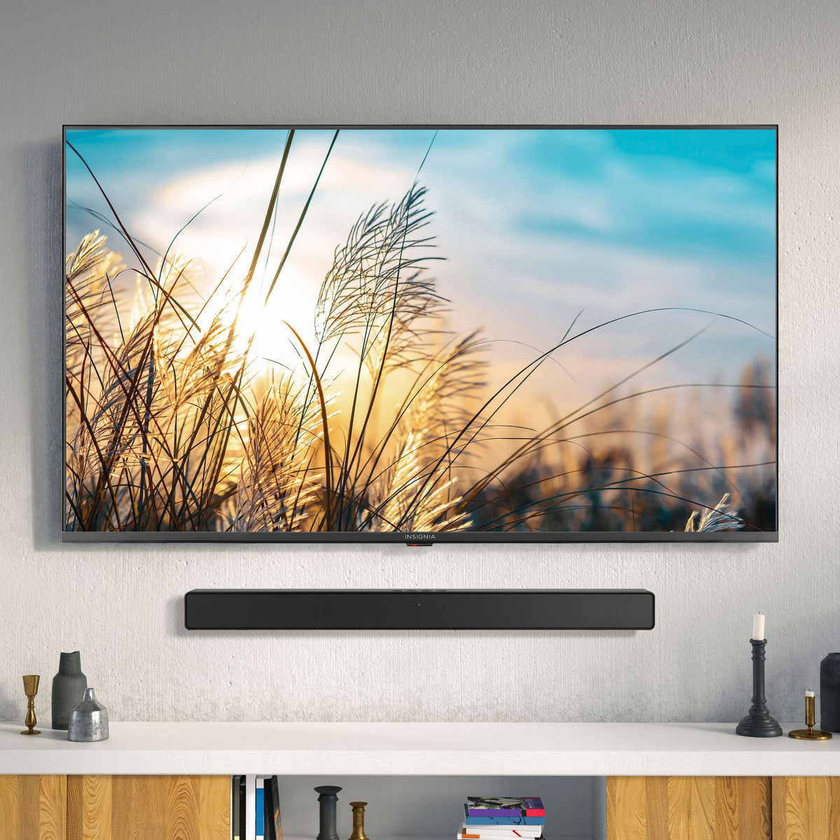 Insignia™ - 2.0 Channel Soundbar 32", Bluetooth - Black