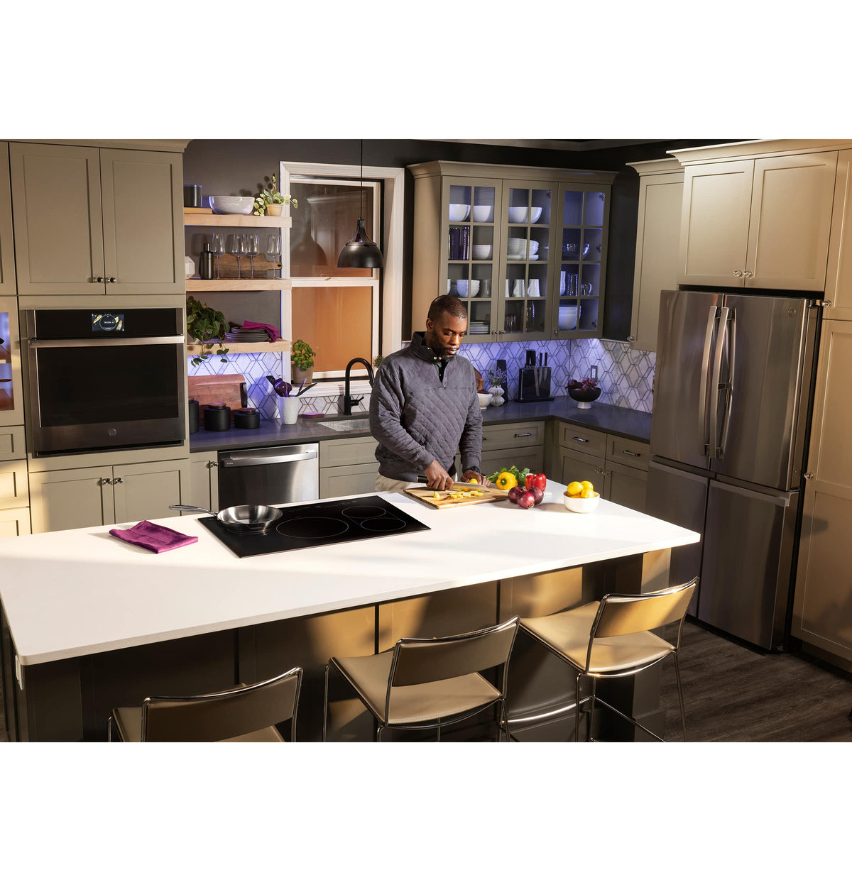 GE Profile - 30" Built-In Electric Induction Cooktop with 4 Elements, Slide Touch Controls, and Power Boost - Black