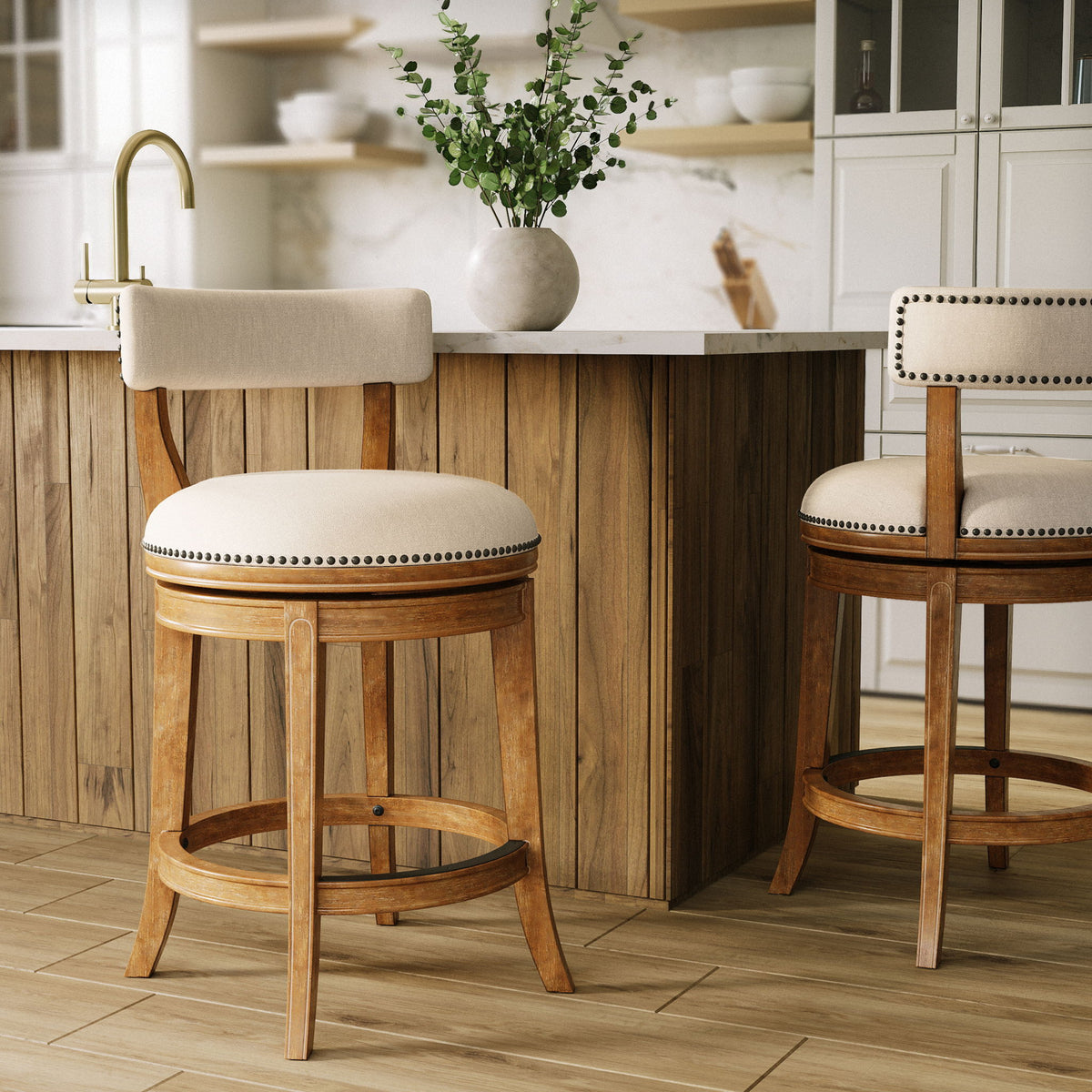 Taburete y asiento y respaldo tapizados