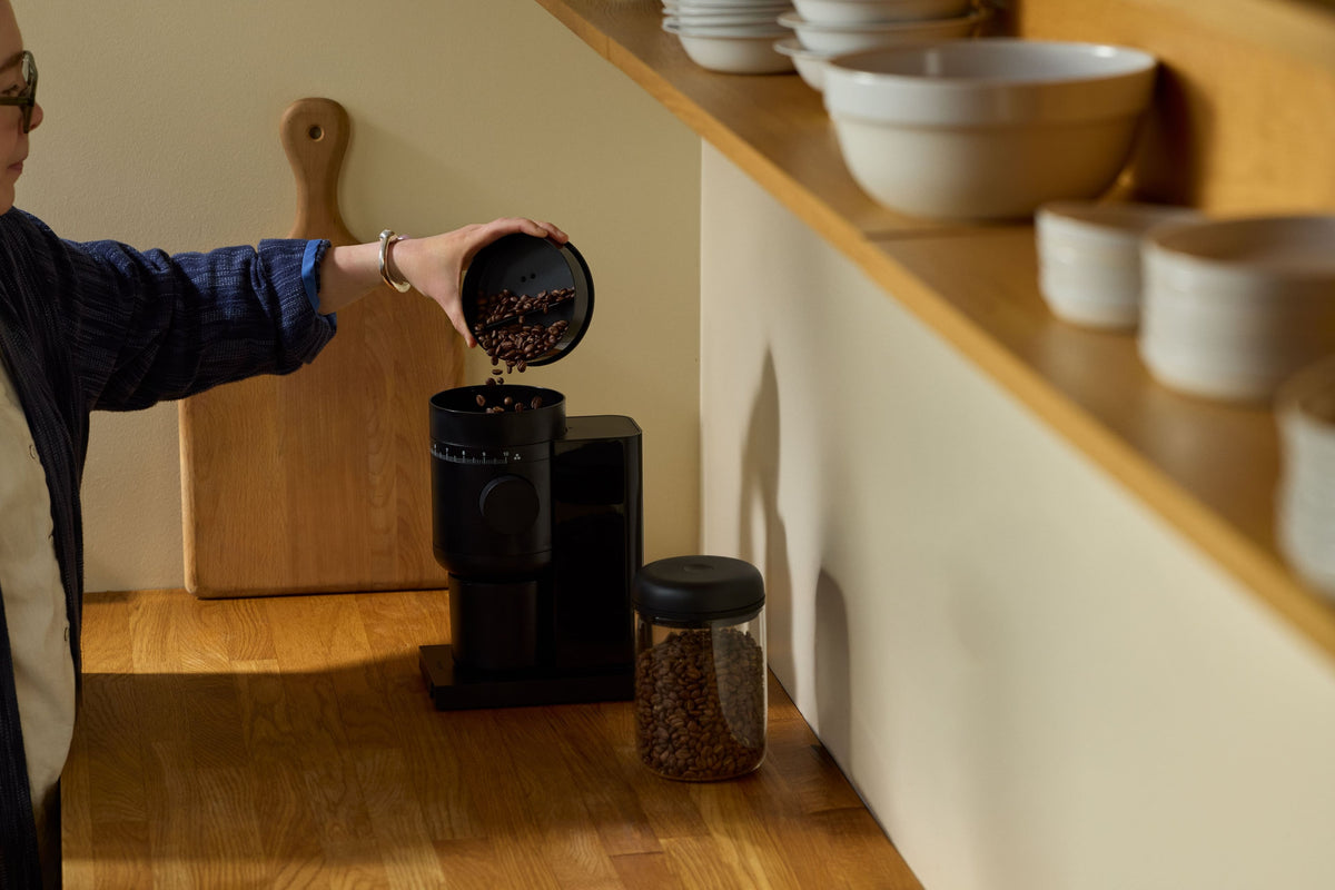 Fellow - Opus 2 Conical Burr Grinder for Coffee & Espresso with Stepless control & Automatic Stop - Matte Black