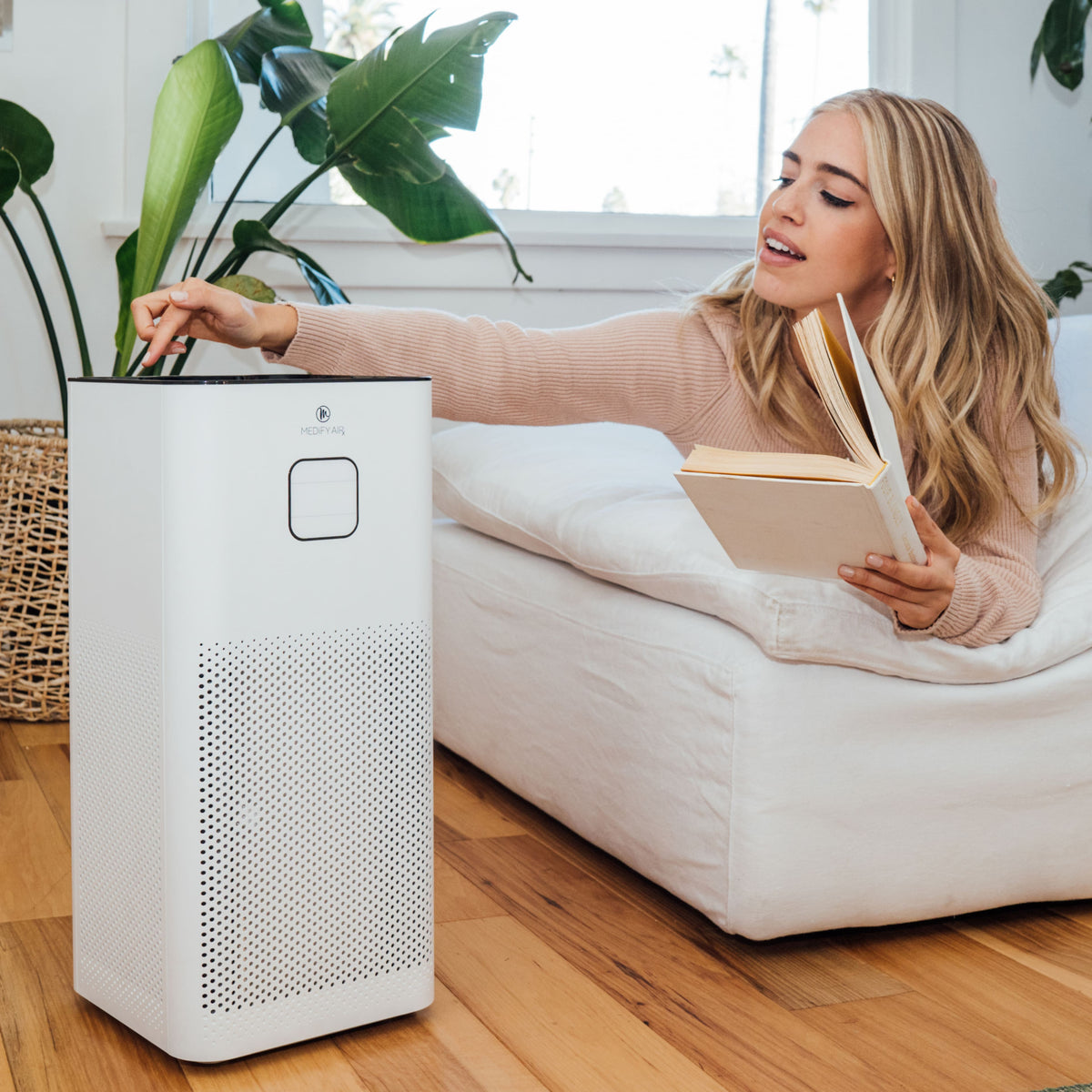 Medify Air - Medify MA-50 1320 Sq. Ft. Portable Air Purifier with True HEPA H13 Filter - White