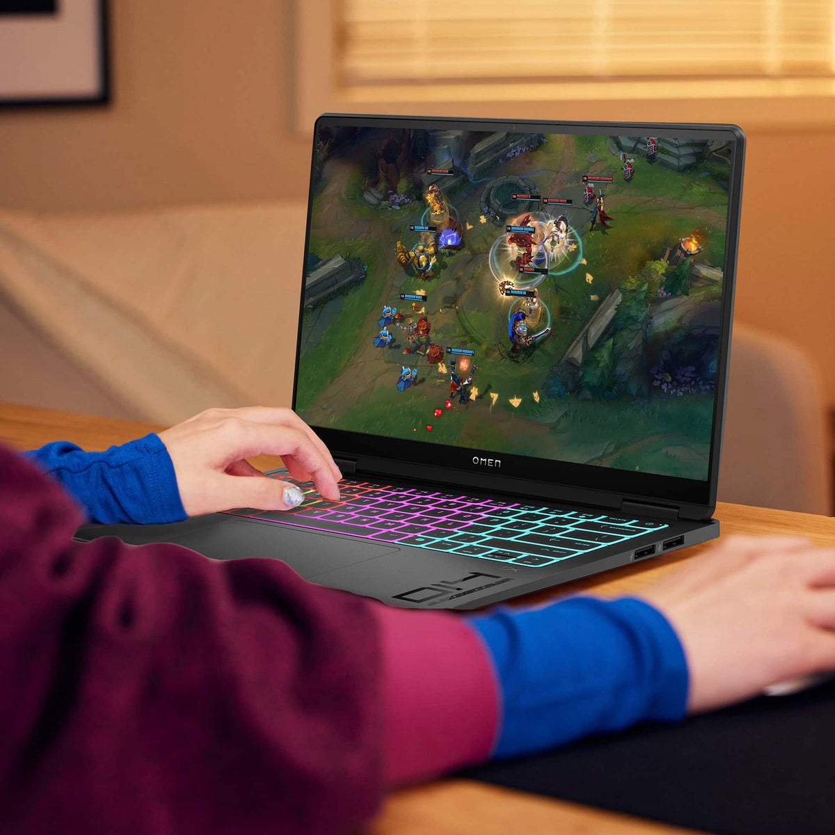 HP OMEN - Transcend 14" 120Hz 3K OLED Gaming Laptop - Intel Core Ultra 7 (2025) - 16GB Memory - NVIDIA GeForce RTX 5060 - 1TB SSD - Shadow Black